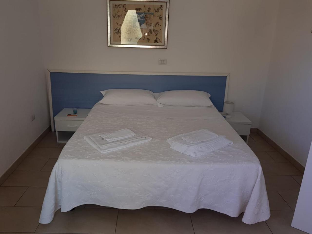 Bed and Breakfast La Nave Sul Mare Di Taormina à Letojanni Extérieur photo