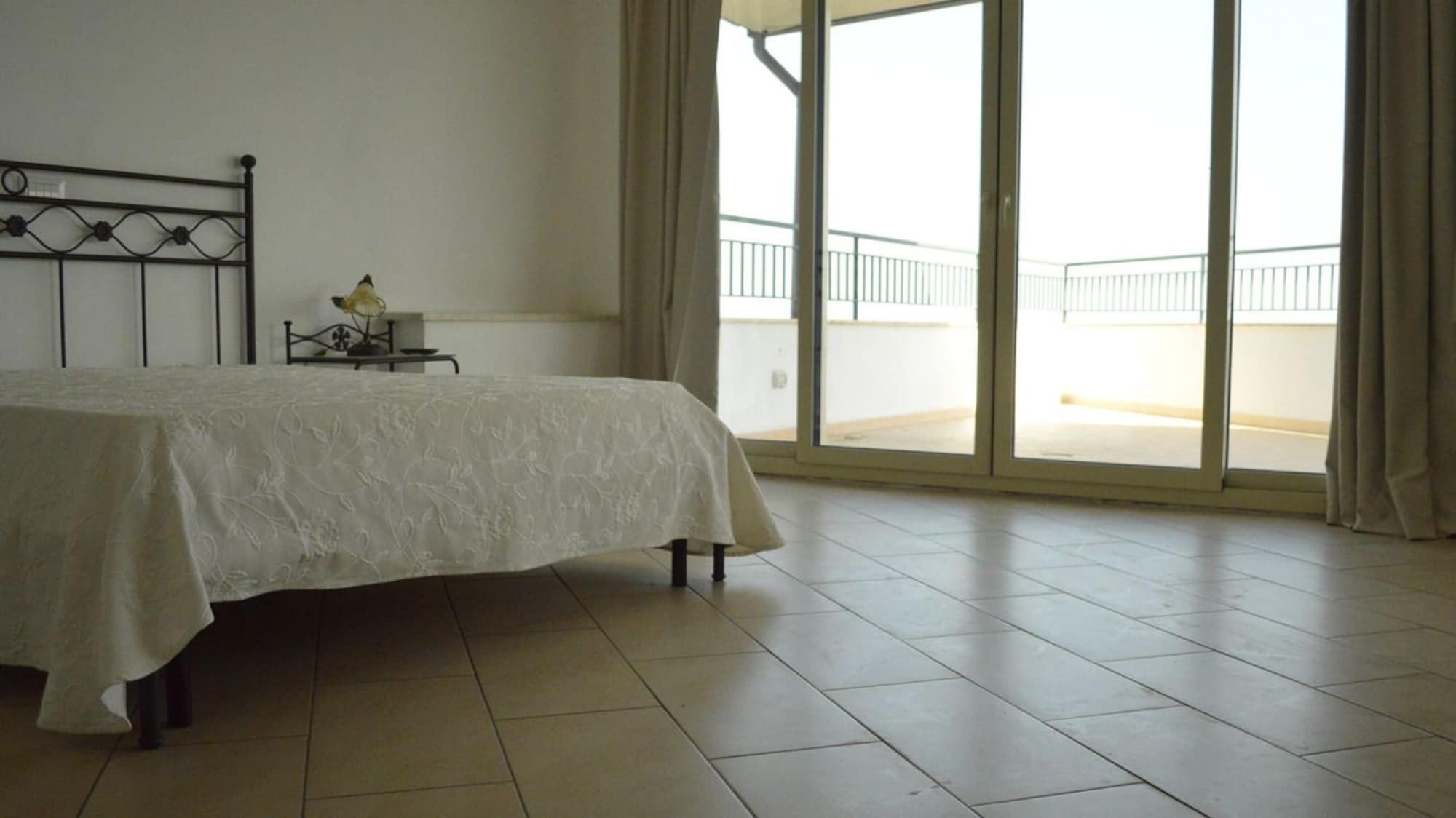 Bed and Breakfast La Nave Sul Mare Di Taormina à Letojanni Extérieur photo